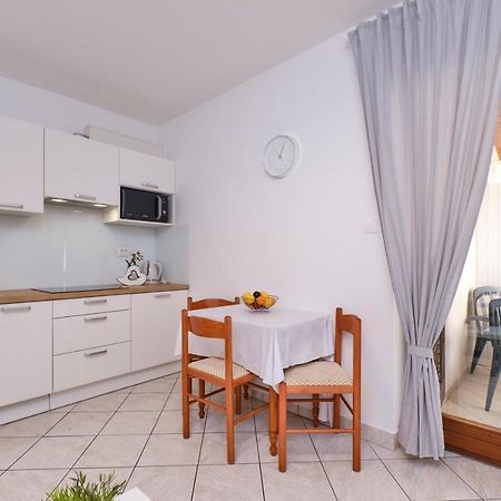 Apartment Budinic Mali Losinj Exterior photo